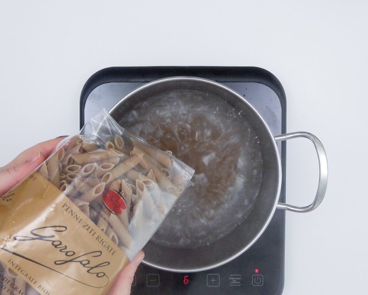 Pasta integral con verduras. Receta de pasta sana y deliciosa