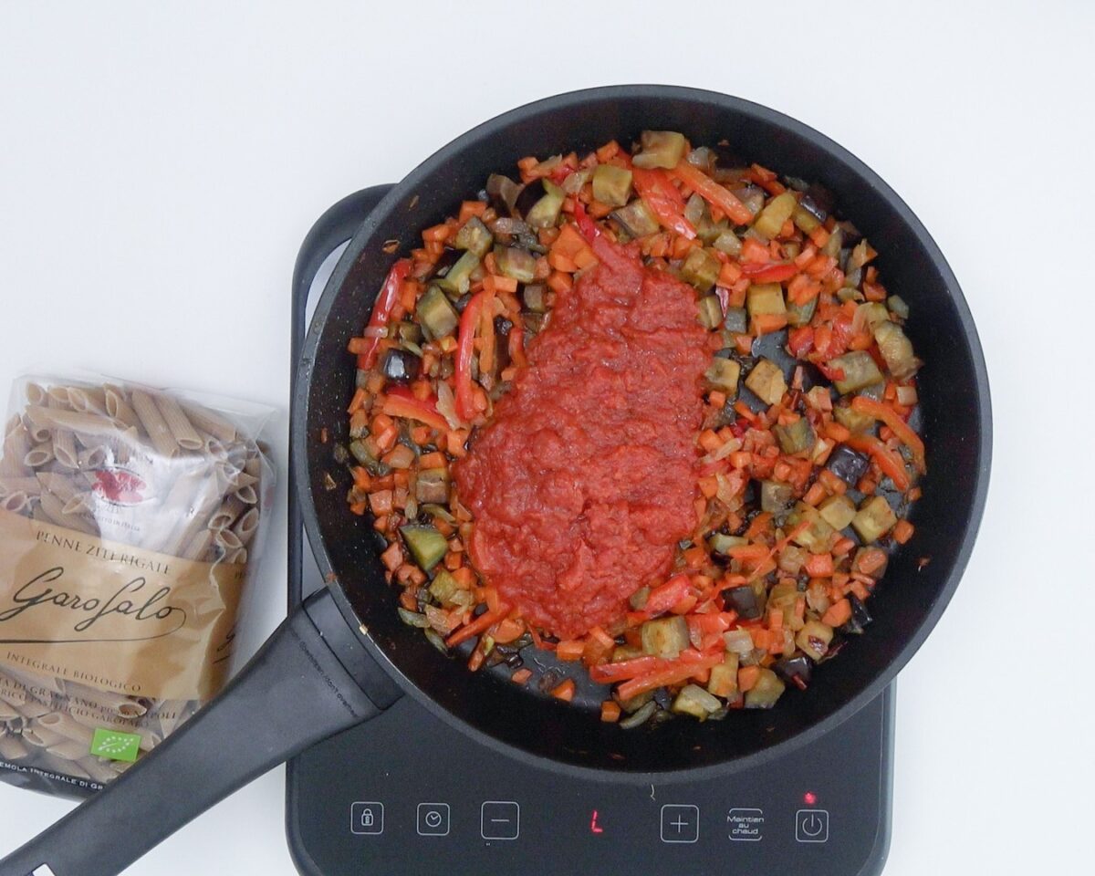 Pasta integral con verduras. Receta de pasta sana y deliciosa