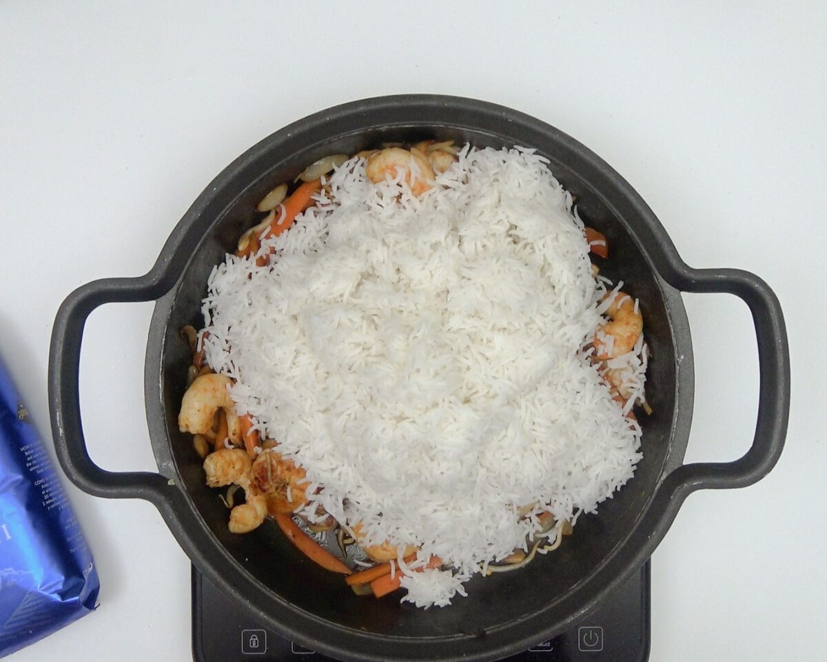 Arroz frito estilo oriental