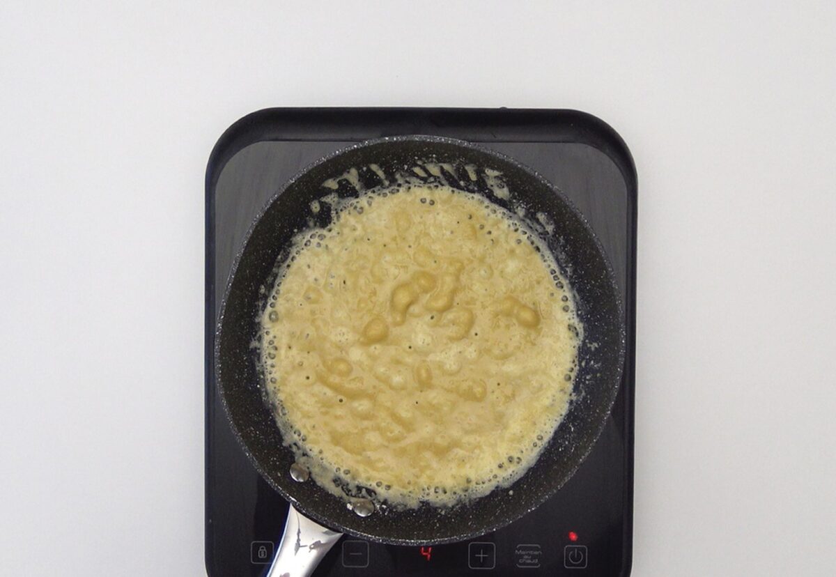 Croquetas de calamares en su tinta