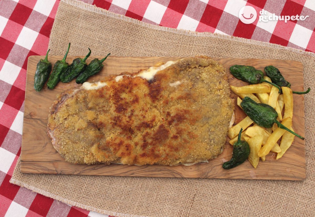 Cachopo al estilo gallego, relleno de lacón y queso de Arzúa-Ulloa