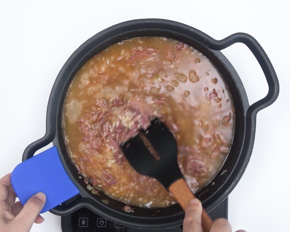 Arroz con confit de pato y verduras