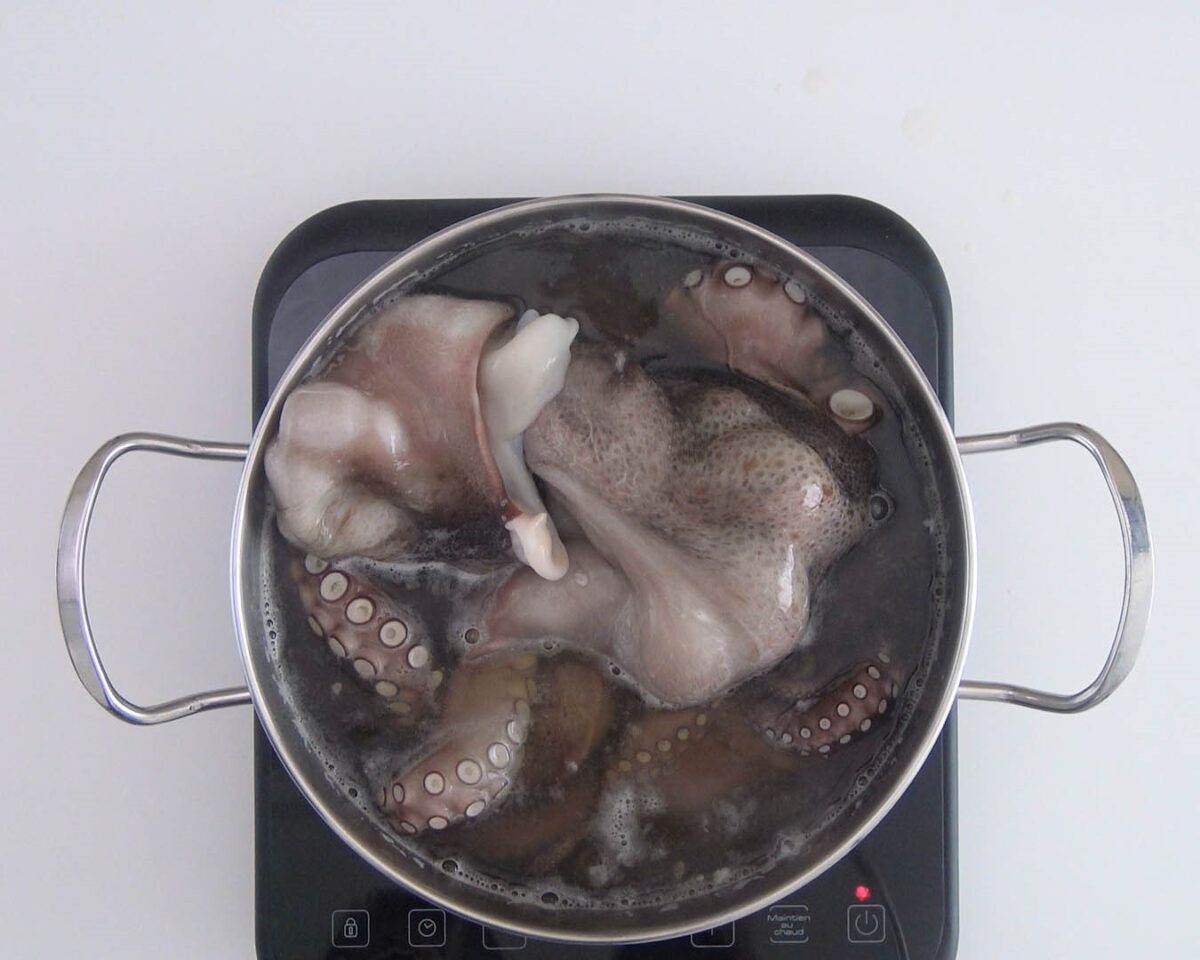 Pulpo con gambas al ajillo