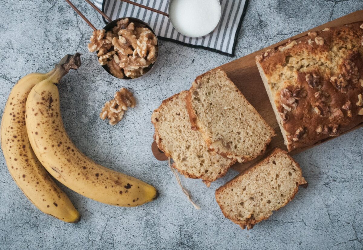 Budín de banana o plátano casero y fácil