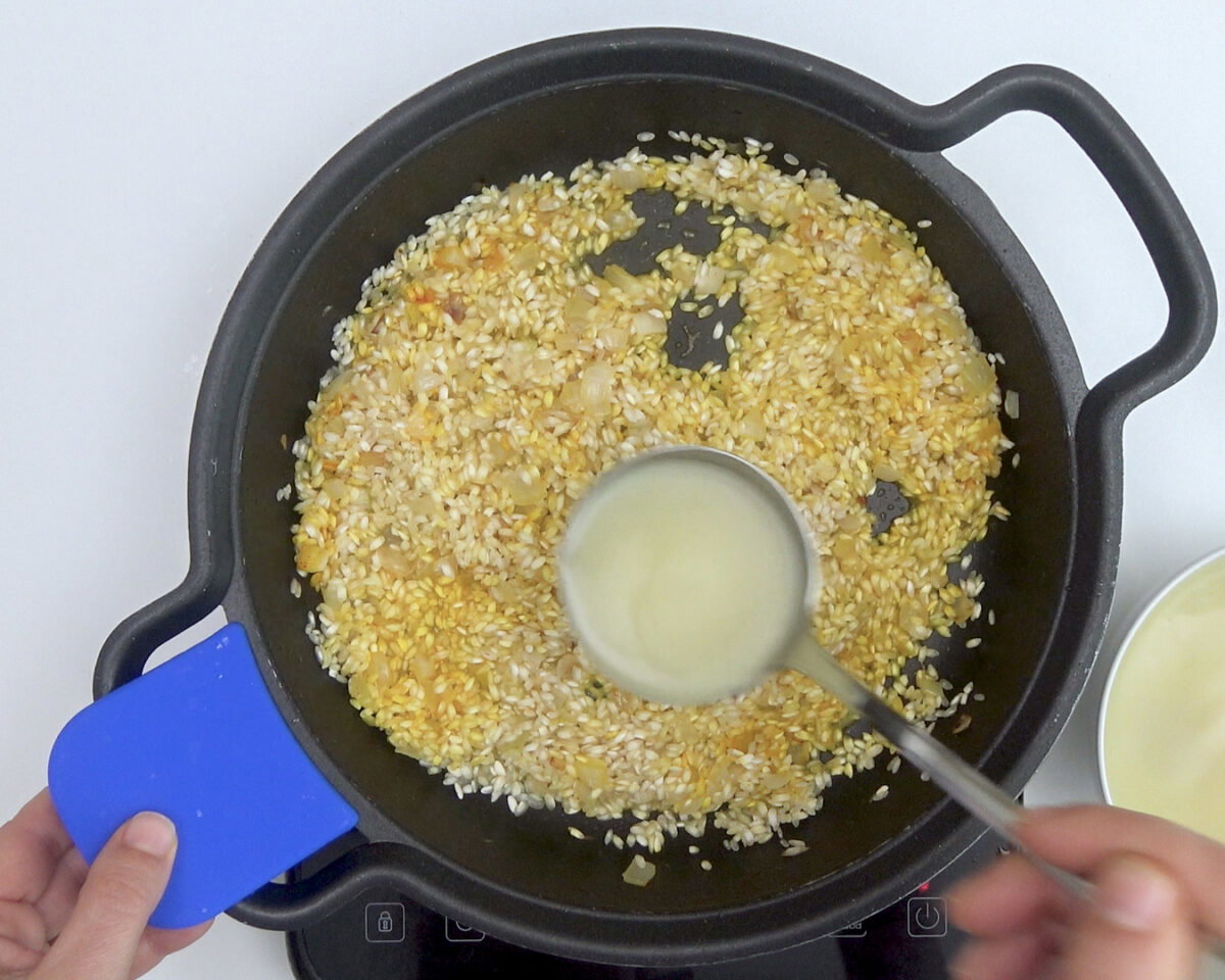 Risotto con pollo. Receta italiana paso a paso