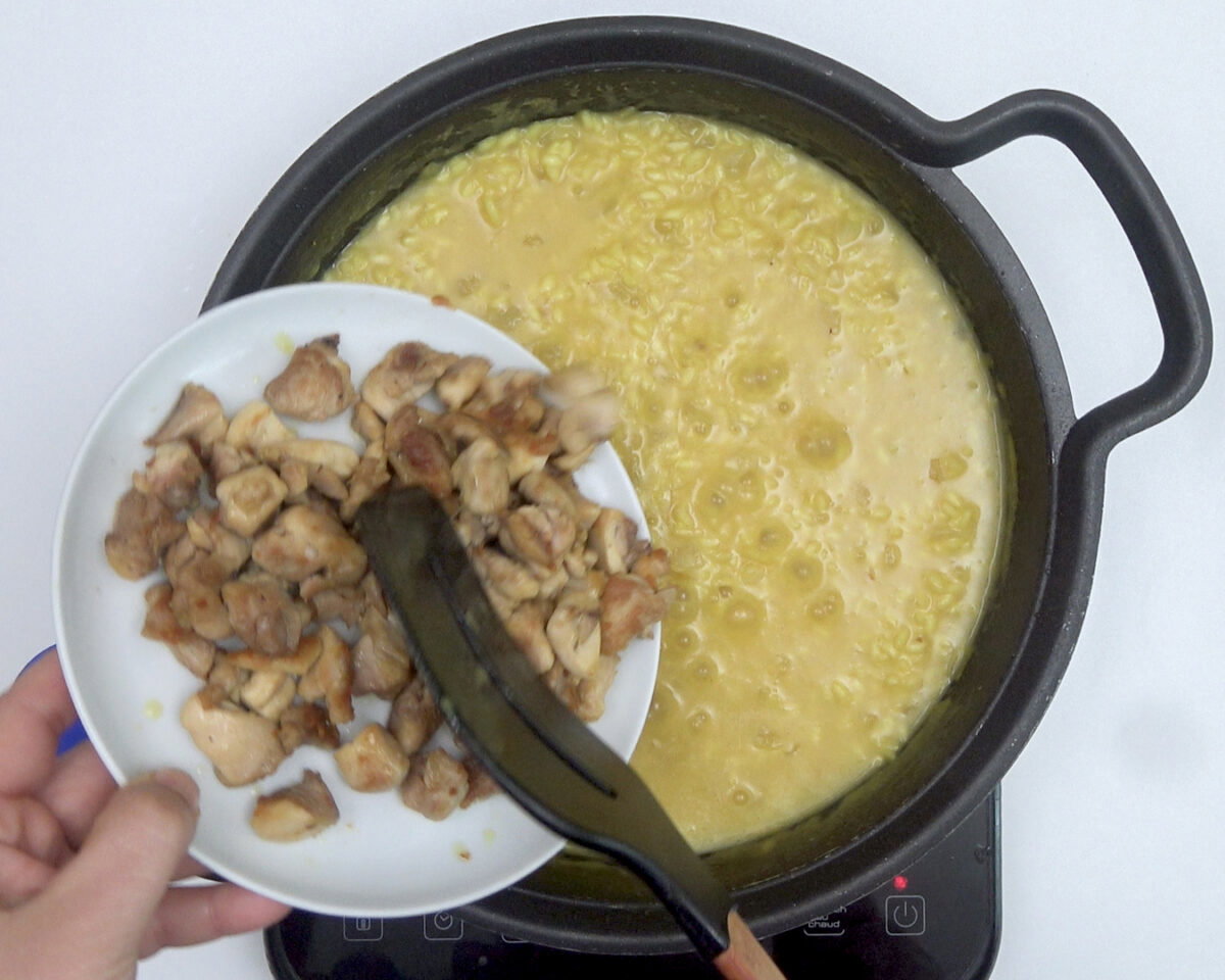 Risotto con pollo. Receta italiana paso a paso