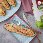 Calabacines rellenos de pollo y arroz. Receta paso a paso