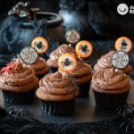 Cómo hacer cupcakes de chocolate. Receta terrorífica para Halloween