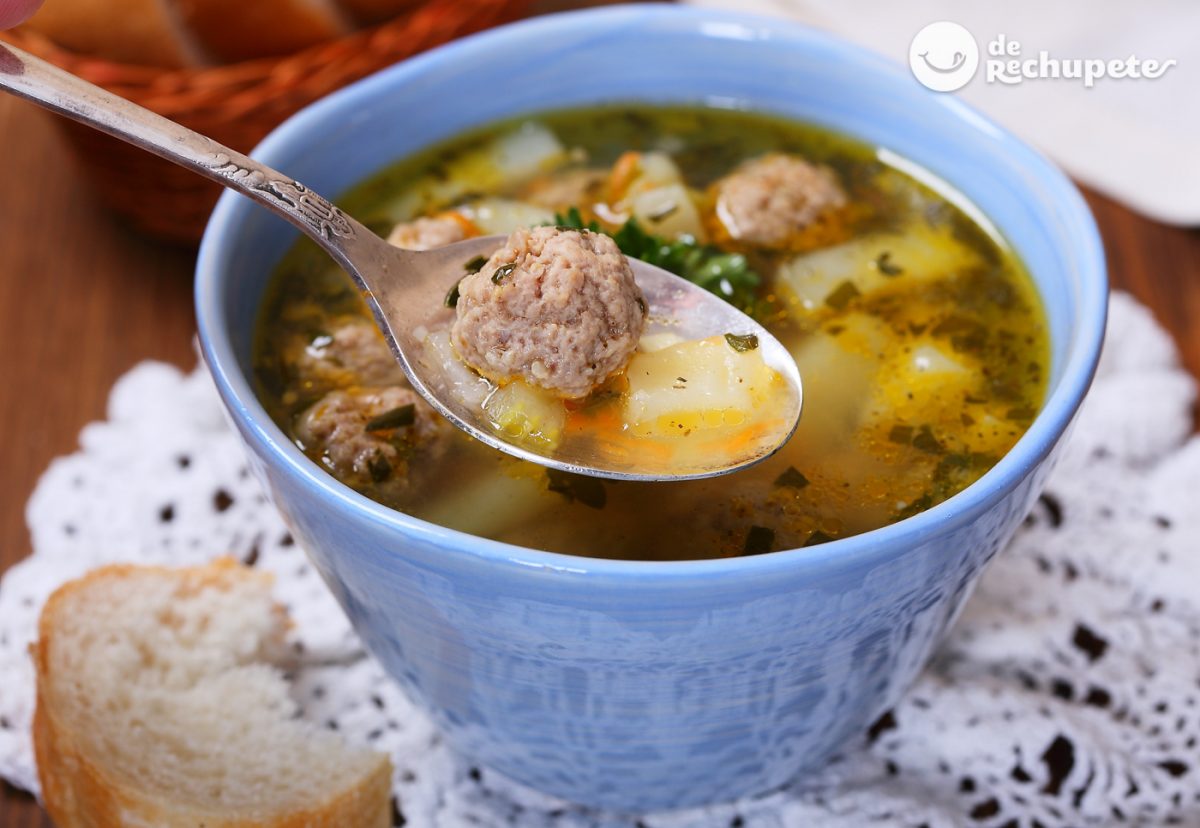 30 recetas de sopas caseras y tradicionales para combatir el frío