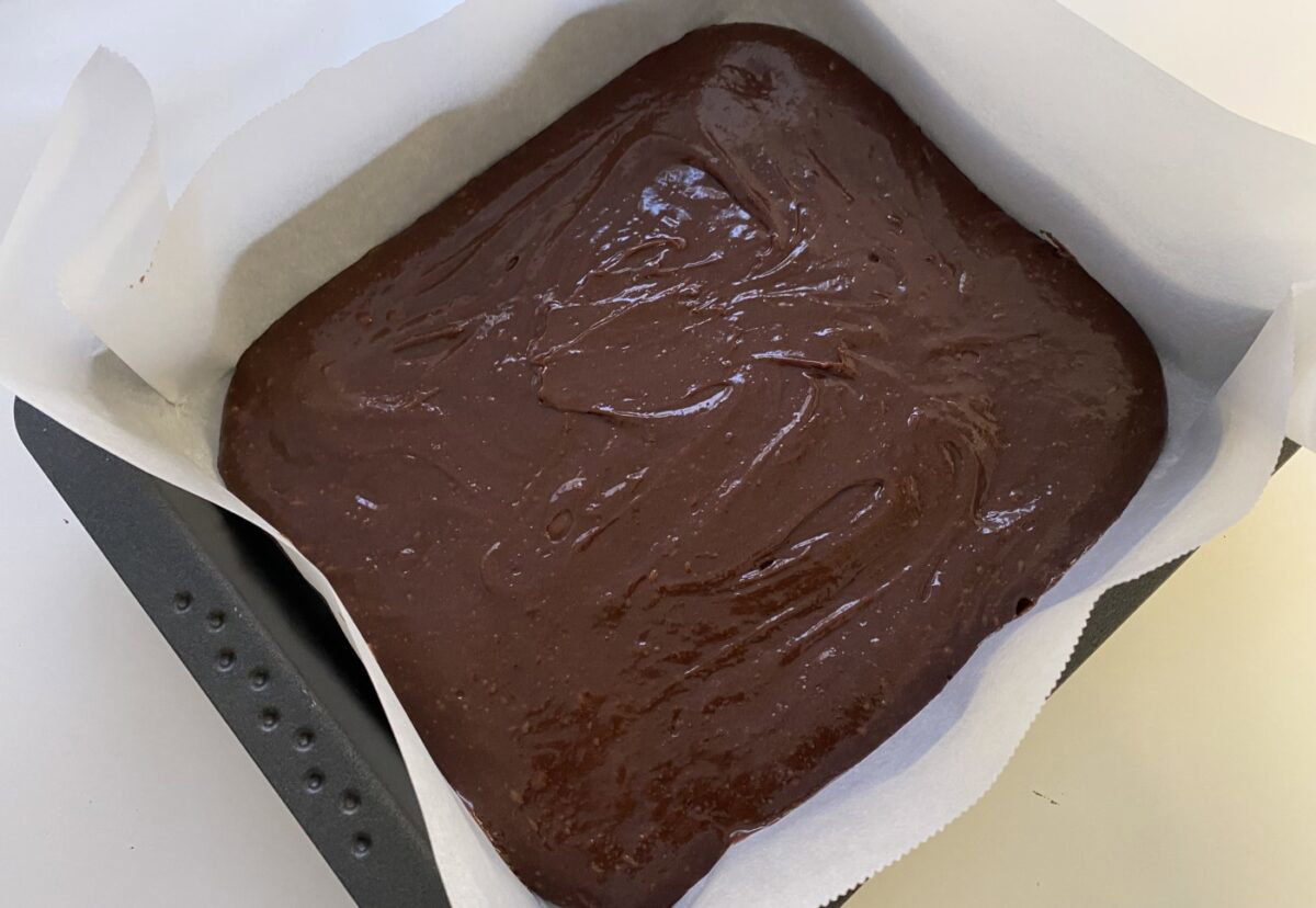 Brownies de chocolate en forma de ataúd para Halloween