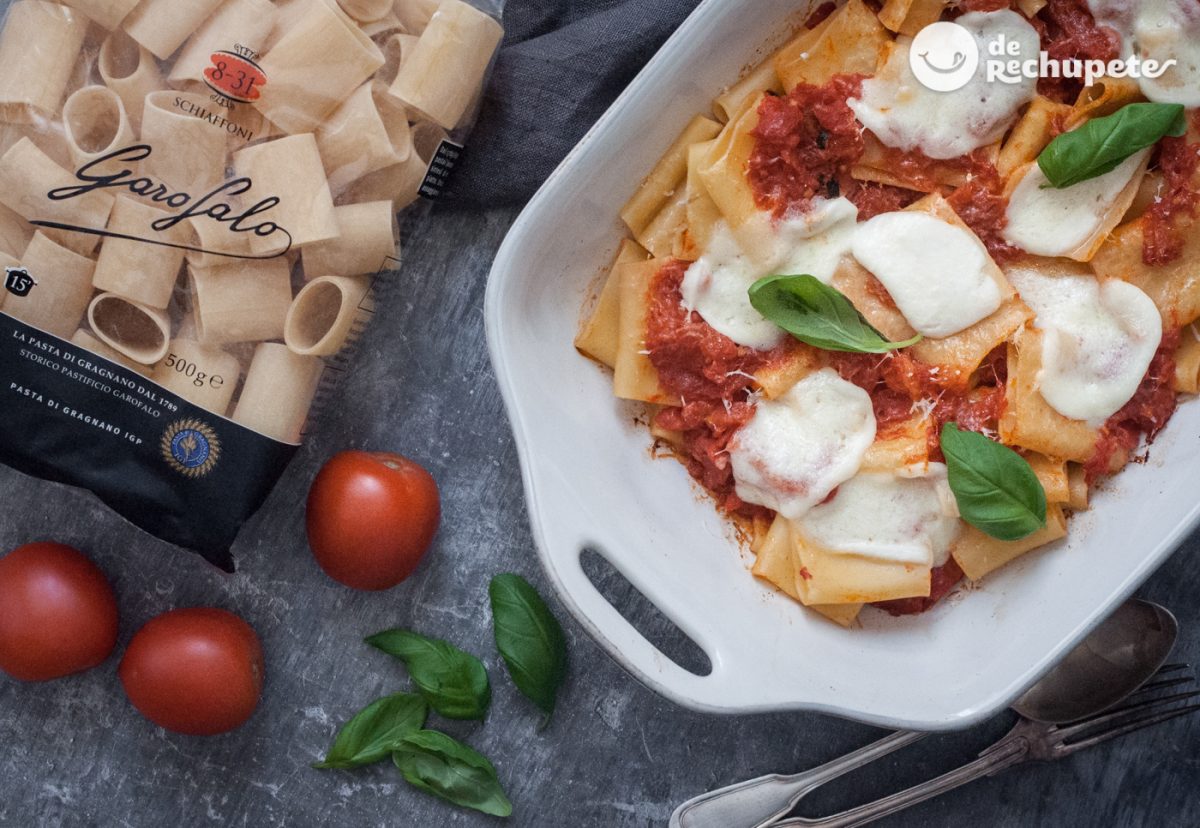 Pasta a la sorrentina. Schiafoni alla sorrentina