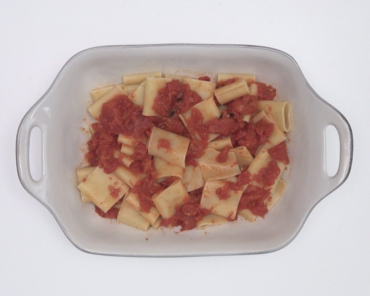 Pasta a la sorrentina. Schiafoni alla sorrentina