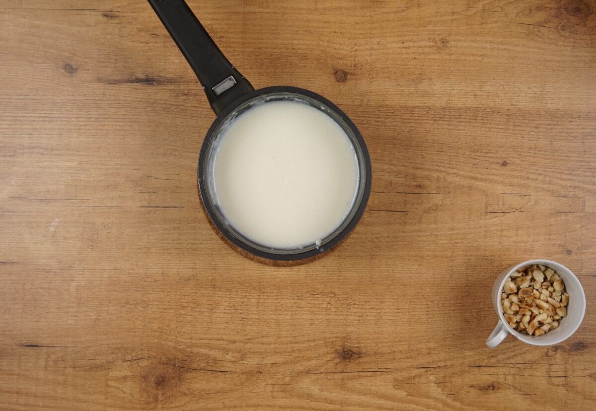 Manjar blanco o menjar blanc. Postre casero y fácil