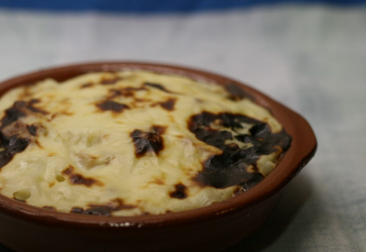 Coliflor gratinada al horno con bechamel