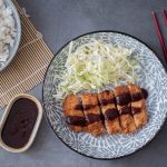 Cómo hacer chuletas de cerdo tonkatsu