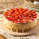 Cómo hacer tarta mousse de fruta sin horno. Postre de frutas de temporada