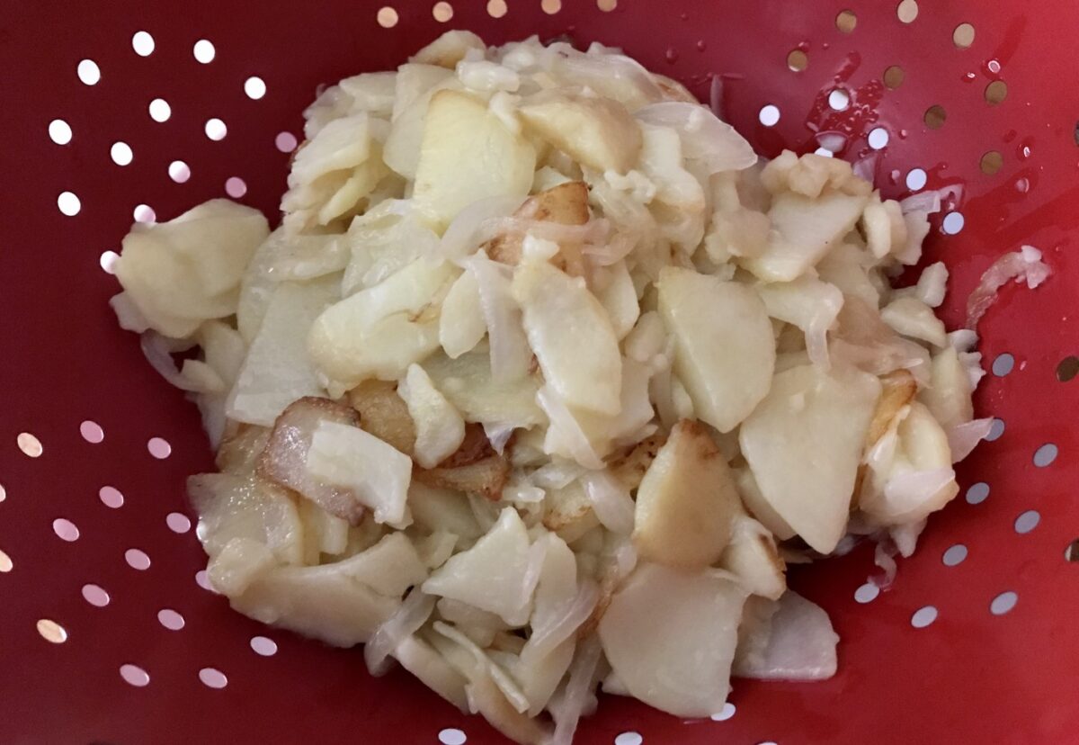 Patatas con bacon y gratinadas con bechamel. Receta fácil paso a paso