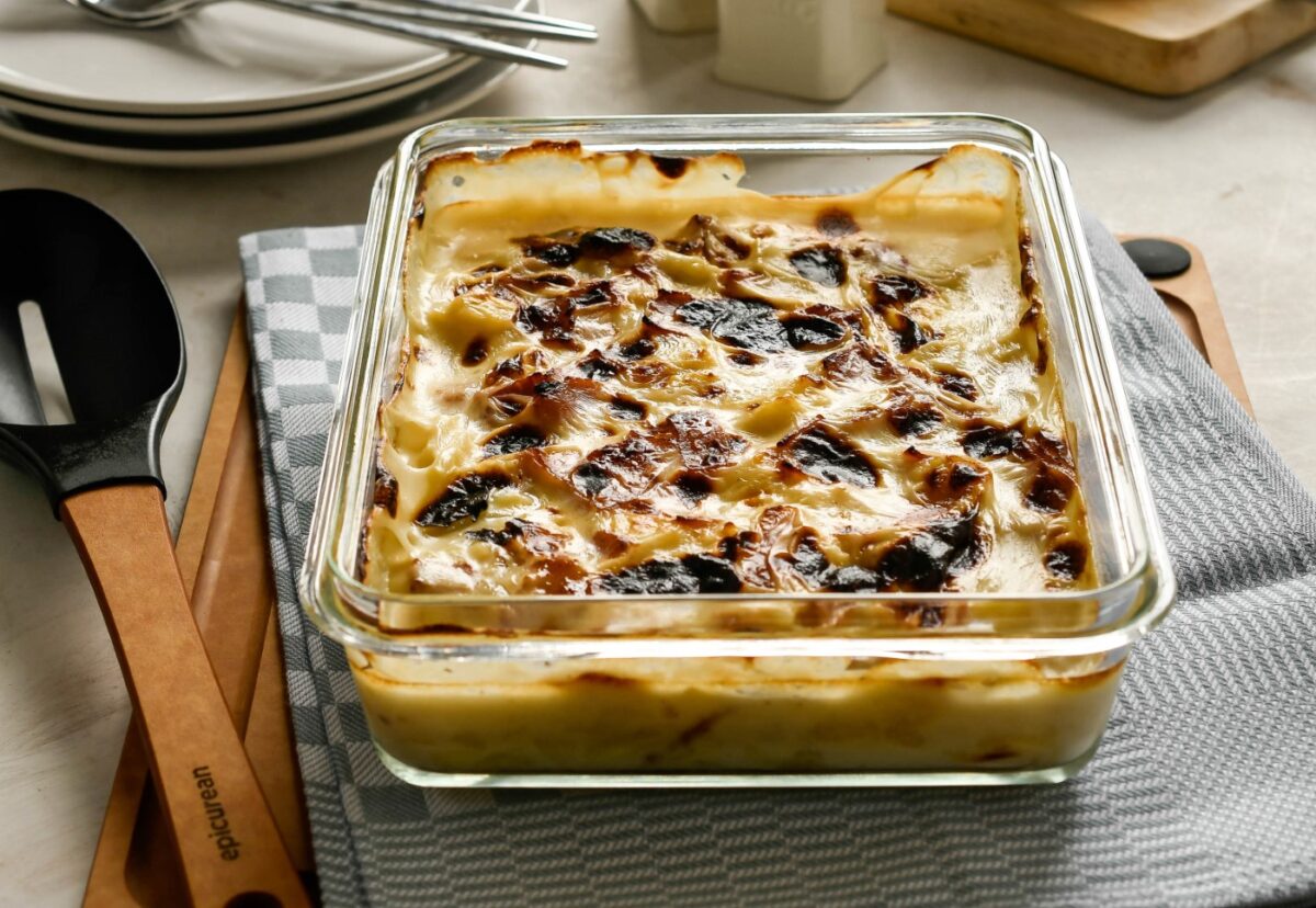 Patatas con bacon y gratinadas con bechamel. Receta fácil paso a paso