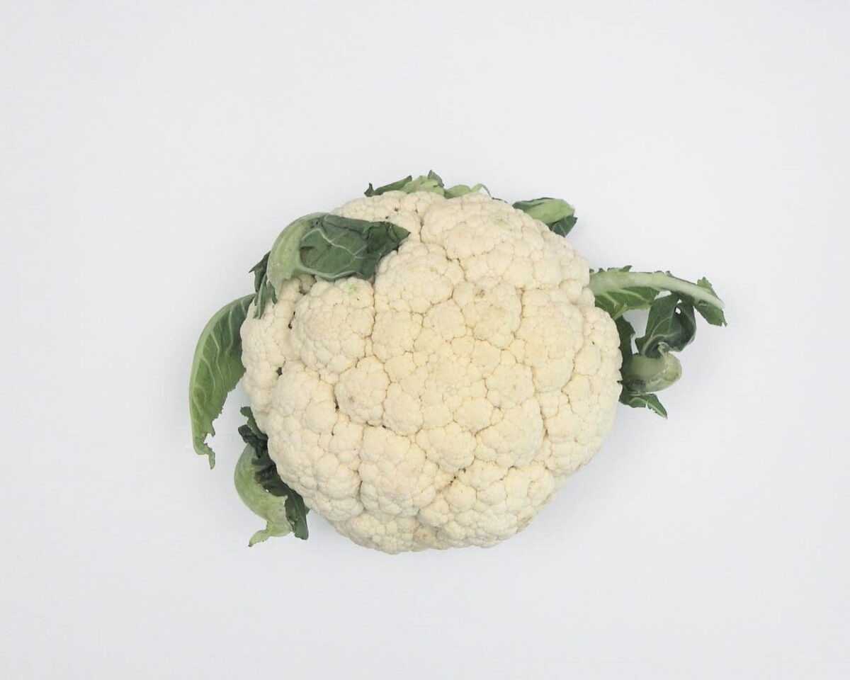 Bacalao con coliflor, patatas y refrito. Receta tradicional gallega