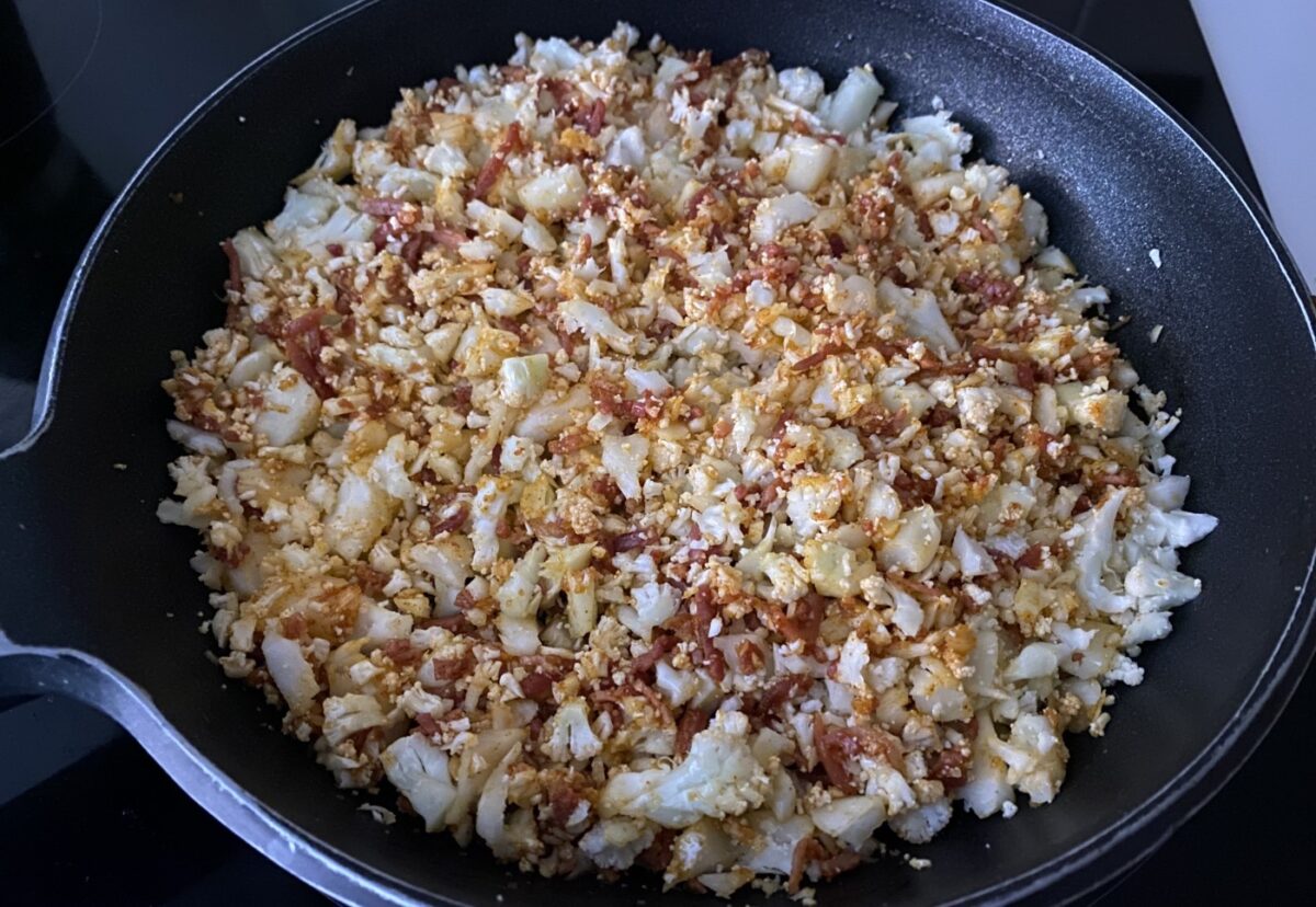 Migas de coliflor. Receta de unas migas deliciosas y más saludables con coliflor