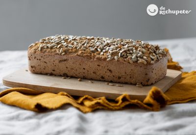 Pan de trigo sarraceno con pipas de girasol fácil