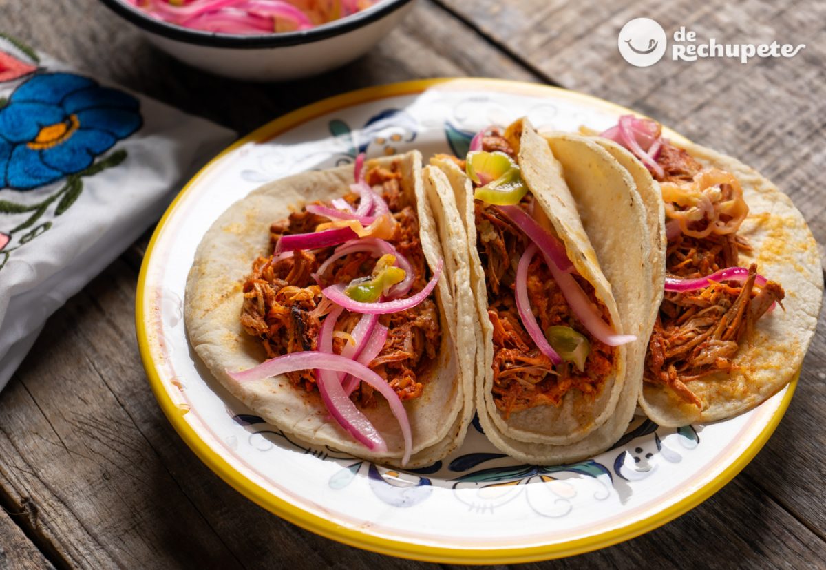 Tacos de cochinita pibil al horno. Receta mexicana paso a paso