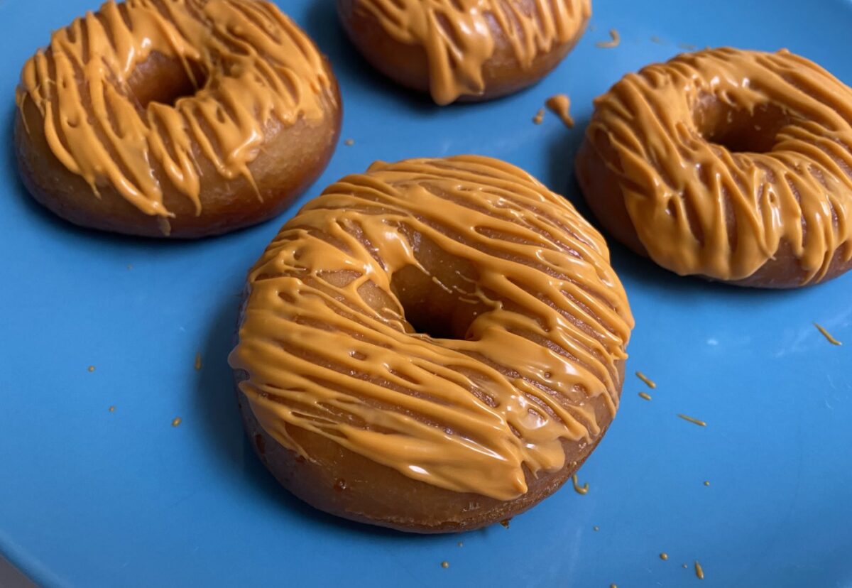 Donuts de naranja caseros. Tu merienda redonda con naranjas de temporada