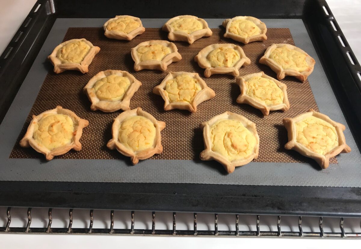 Formagelle de Pascua. Pastelitos italianos con ricotta para Semana Santa
