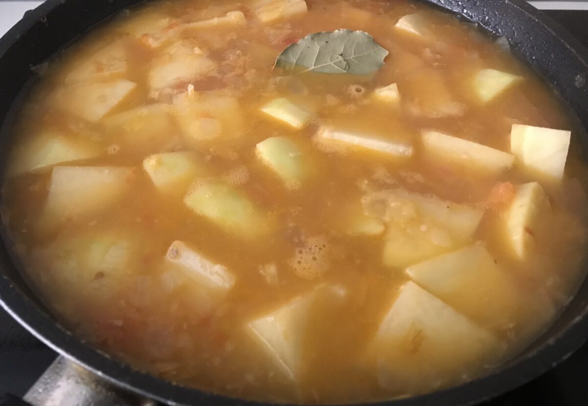 Patatas con bacalao, receta de la abuela