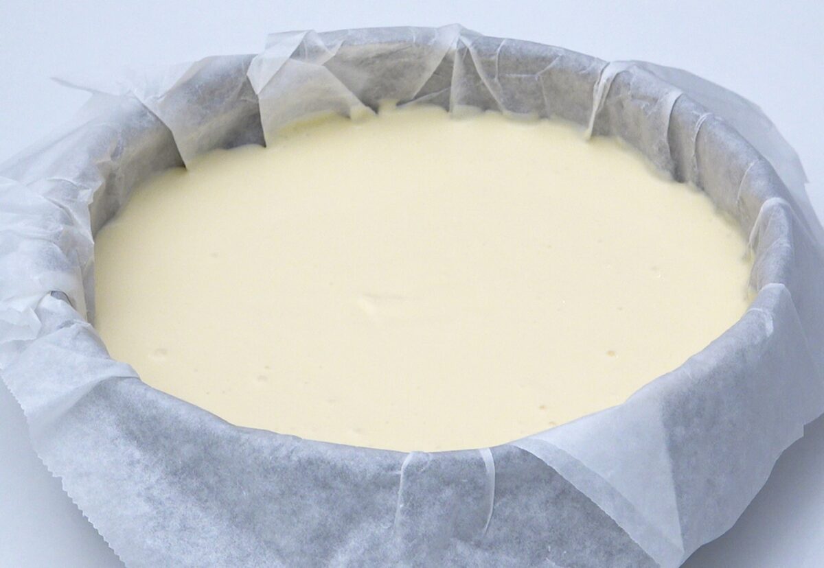 Basque cheesecake o tarta de queso vasca