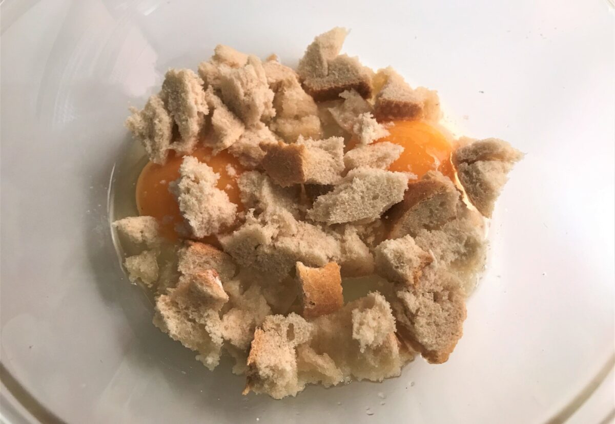 Guiso de pollo con pelotas de carne. Receta murciana paso a paso