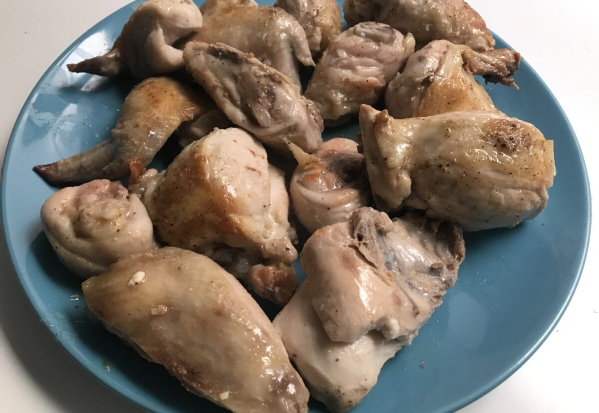 Guiso de pollo con pelotas de carne. Receta murciana paso a paso