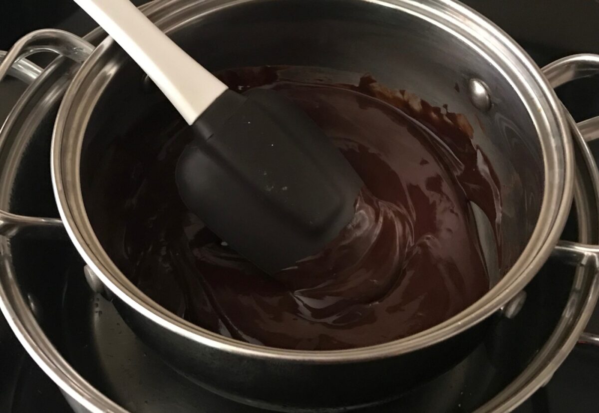 Nidos de chocolate para los huevos de Pascua