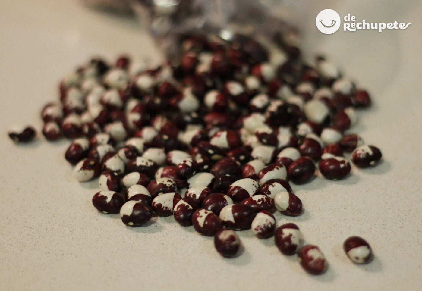 Alubias, frijoles, habichuelas, fabas, fabes, verdinas... ¿Son lo mismo? Recetas que puedes hacer con ellas