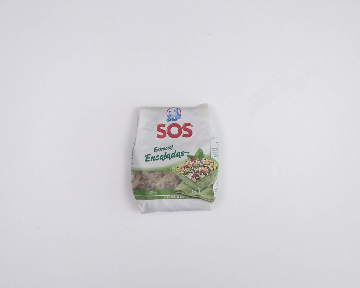 Cómo hacer una ensalada de arroz y atún. Receta fácil perfecta para el verano