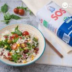 Ensalada de arroz con tomate y jamón. Ensalada veraniega paso a paso
