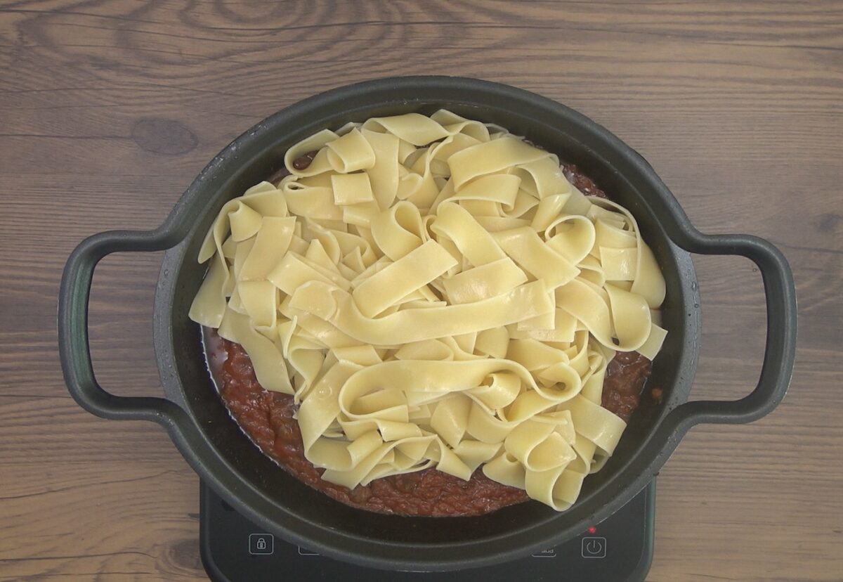 Pasta Pappardelle al ragú