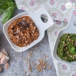 Salsas italianas al estilo pesto con frutos secos. Pesto verde y rojo paso a paso