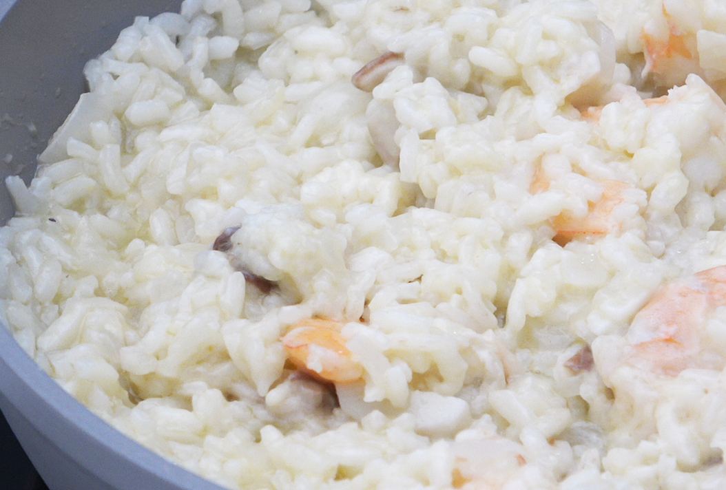 Risotto con boletus y langostinos