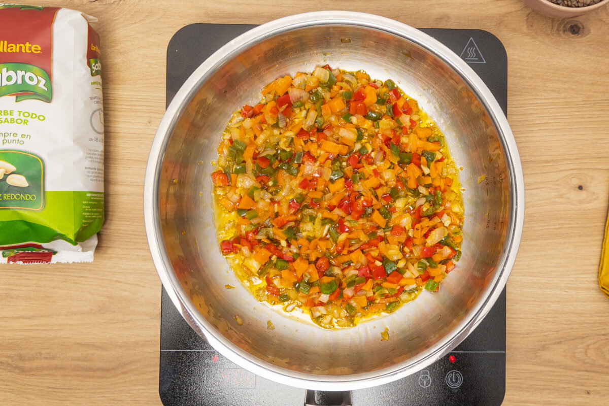 Hamburguesa de lentejas y arroz. Receta vegetariana paso a paso