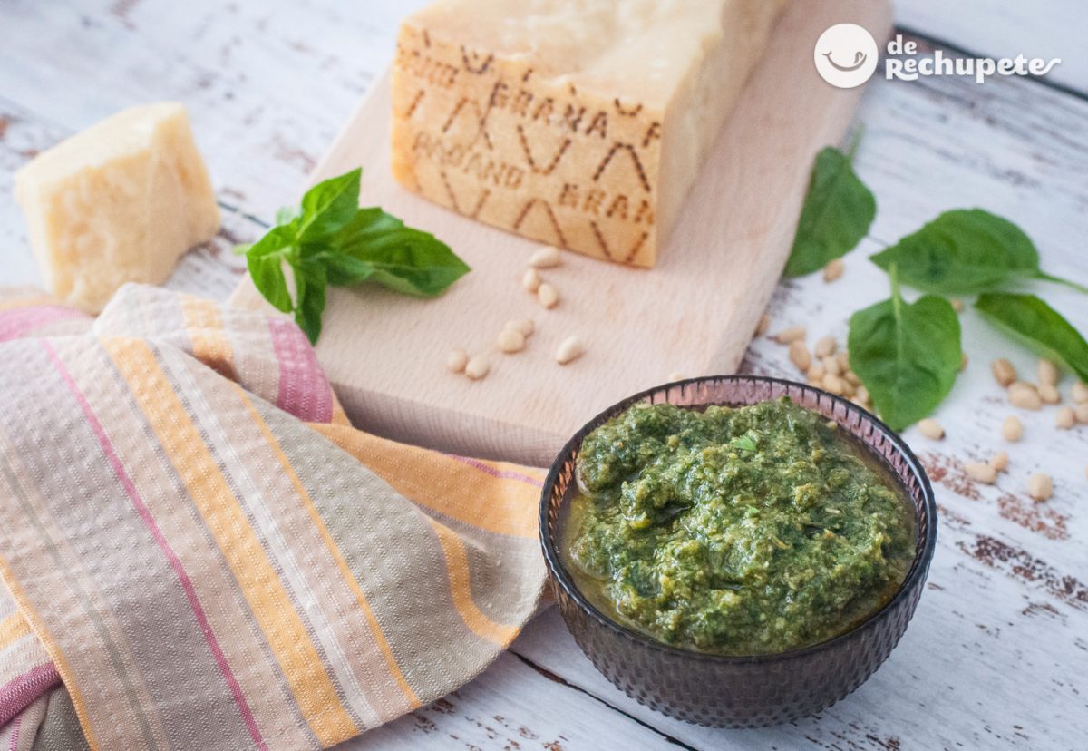 Cómo hacer pesto verde. Receta de la salsa italiana más famosa