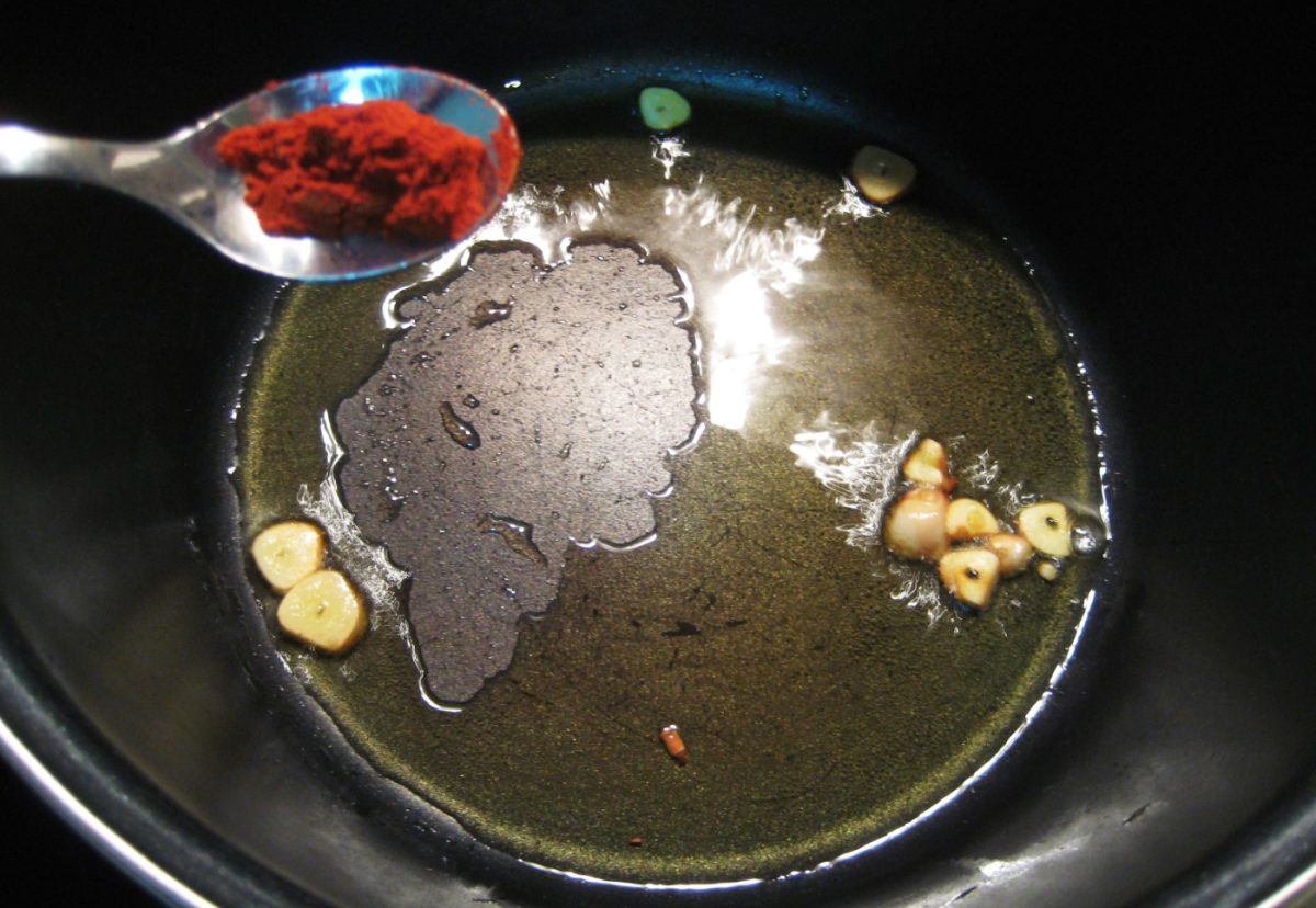 Sopa de verduras en juliana. Sopa tradicional fácil