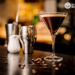 Espresso Martini ¿Qué es y cómo hacer este cóctel en casa?