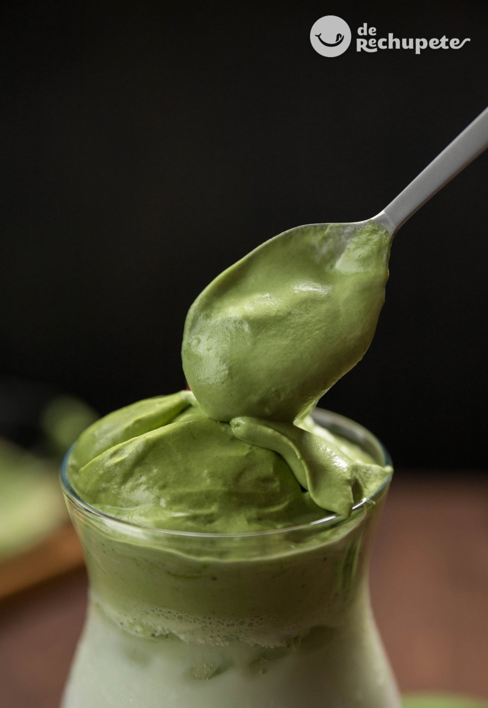 Dalgona Matcha latte. La nueva bebida con te de moda