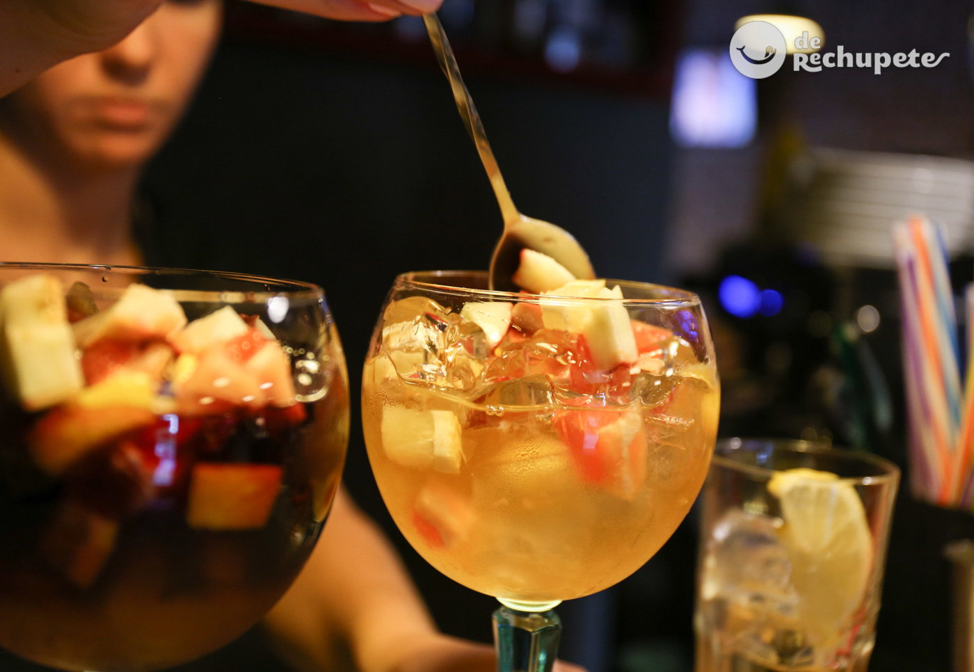Cómo hacer sangría de cava. La bebida de moda este verano - De Rechupete