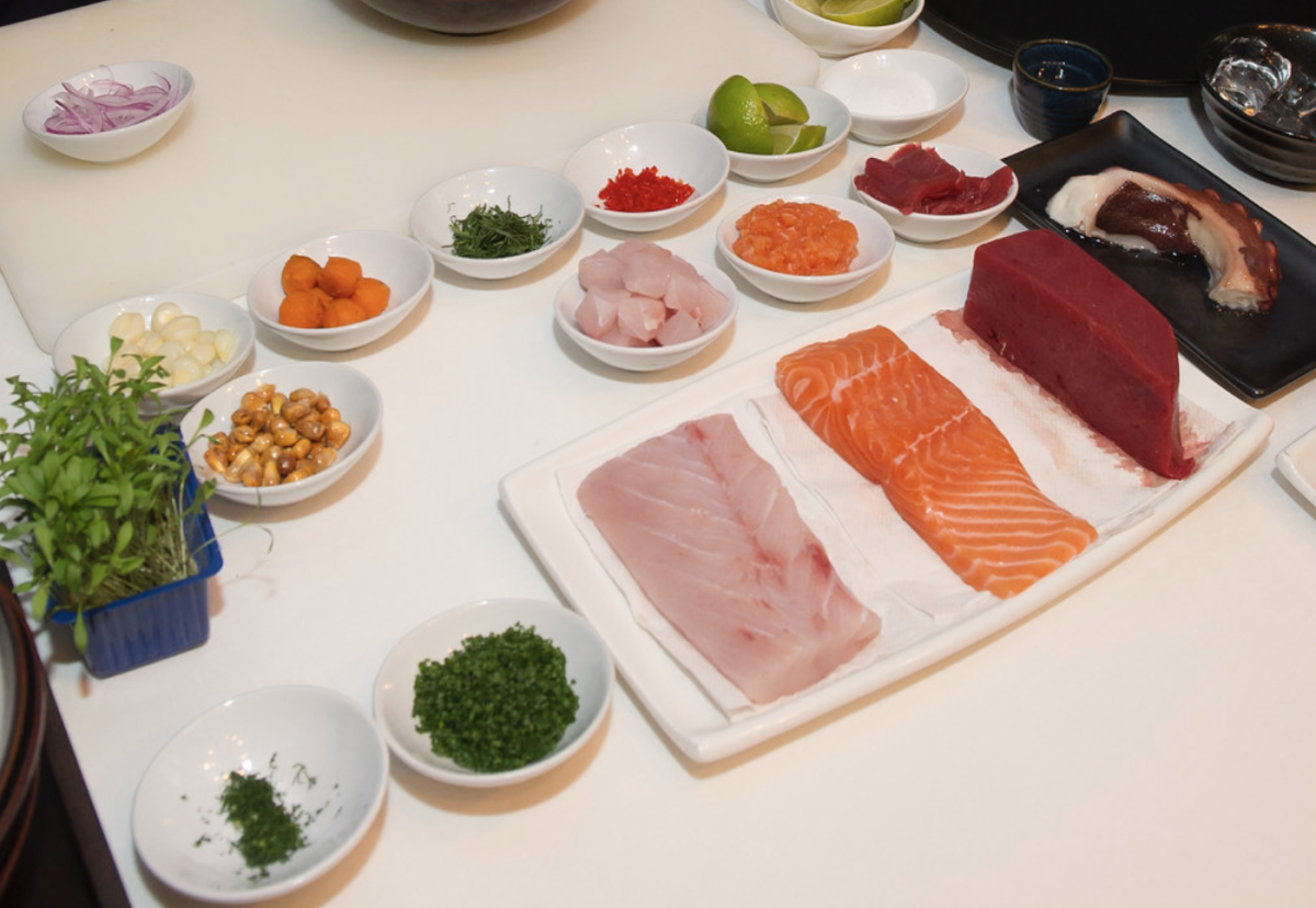 Cómo hacer un ceviche. receta tradicional peruana paso a paso