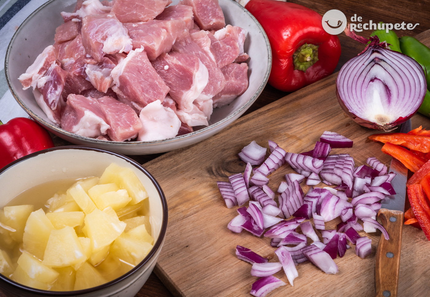 Adobo de cerdo al estilo filipino con arroz basmati