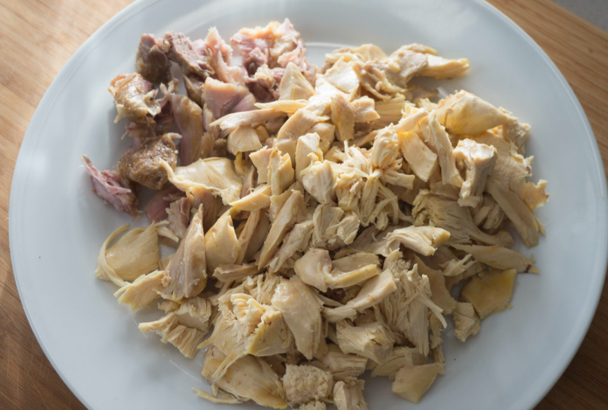 Cómo hacer sopa de picadillo. Sopa de pollo tradicional