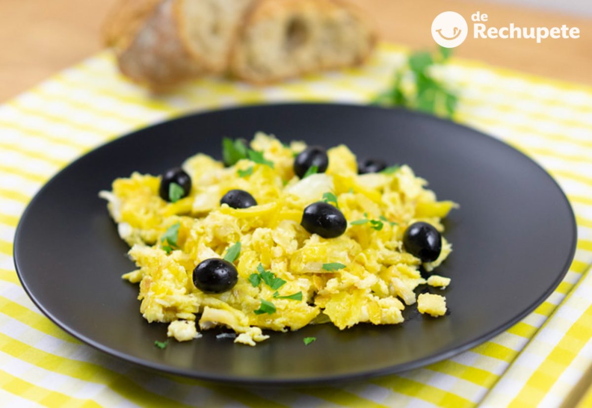 Bacalao Dorado o Bacalhau à Brás. Receta portuguesa tradicional paso a paso