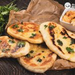 Pan naan indio. Pan fácil sin horno, hecho en sartén